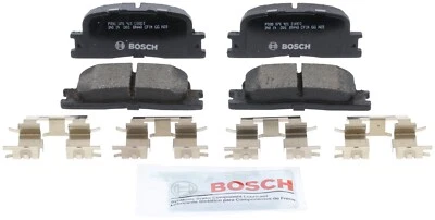 Pastillas de freno traseras de cerámica QuietCast 2002 para Toyota Highlander Bosch 2001-2003 Foto 1 de 4