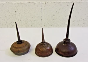 Lot of 3 Antique Small Oil Cans. Singer Sewing - Picture 1 of 9