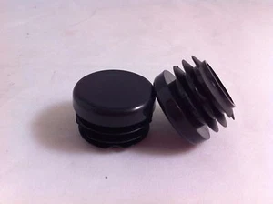 100 Black Plastic Blanking End Caps Cap Inserts Plug Bung Round Tube Insert 30mm - Picture 1 of 3