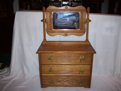SALESMANS SAMPLE OR CHILDS TOY OAK DRESSER BRASS HARDWARE DOLL SIZE EXCELLENT Cover