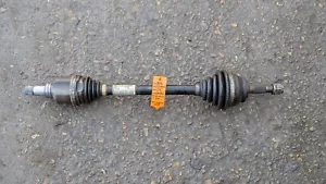 ÁRBOL DE TRANSMISIÓN CORTO PASAJERO IZQUIERDO CITROEN CACTUS 1.2 GASOLINA C4 9677476580 2014-18 - Imagen 1 de 5