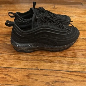 MenSize 6.5 - Nike Air Max Terrascape 97 Triple Black 2022 - Picture 1 of 8