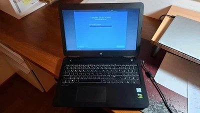 HP Pavilion 15-bc300ng, schwarz, Core i5-7200U, 8GB RAM, 128GB SSD, 1TB HDD - Bild 1 von 3