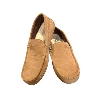 UGG sz 10 Men Suede Slip-On wool Alder moccasin Chestnut house shoe loafer fur - Image 1 of 4