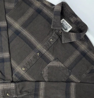 Figgy Pro Skater X Active Skateboarding Shop Collection Plaid Flannel Size Large - Image 1 of 4