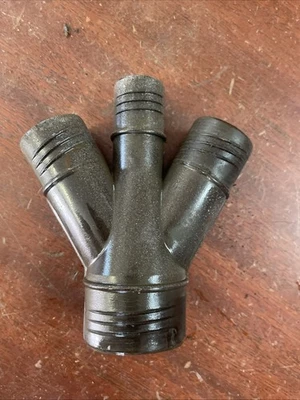 Оригинальный немецкий разъем для размораживания приборной панели VW BUG 1969-1977 Volkswagen 113255463A - Изображение 1 из 4