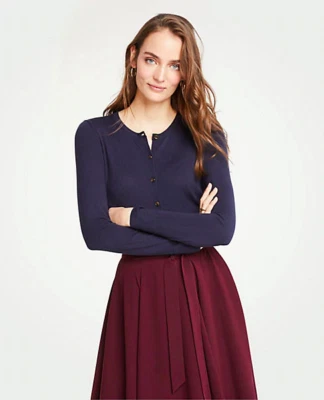 NUEVO NUEVO CON ETIQUETAS Cárdigan Ann Taylor Ann Talla: S Color: Azul Marino Foto 1 de 3