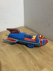 2001 Superman Classic Rocket Tin Toy Friction Motor by Schylling DC Comics