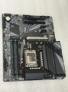 Gigabyte Z690 UD AX DDR4 ATX Motherboard, for parts - Picture 1 of 8