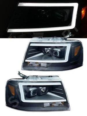 Par de faros proyectores negros con barra LED C para Ford F-150 2004-2008 Foto 1 de 3