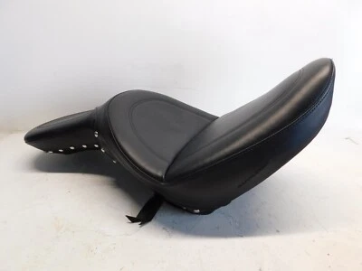 Asiento con tachuelas Harley-Davidson Saddlemen 88N0JS Explorer 1984-1999 Foto 1 de 4