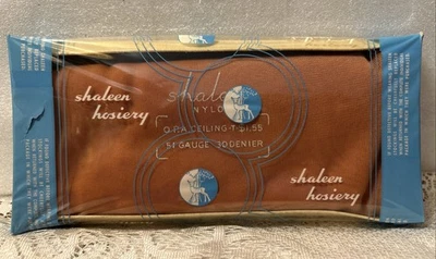 Medias de nylon Shaleen de 1940 sin existencias nuevas en paquete Shannon Mills, calibre 51 30 denier Foto 1 de 4