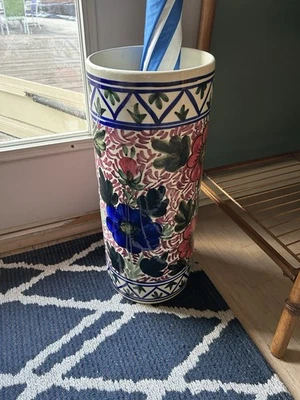 Винтажная керамическая подставка для зонта с ручной росписью 18,5 дюйма x 7 5/8 дюйма цветочные цветы Испания - Изображение 1 из 4