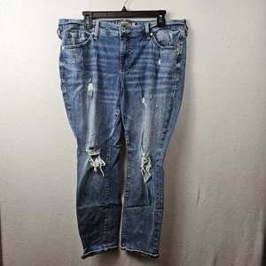 Torrid Jeans Woman’s Size 16R Blue Denim Medium Wash Boyfriend Straight - Picture 1 of 7