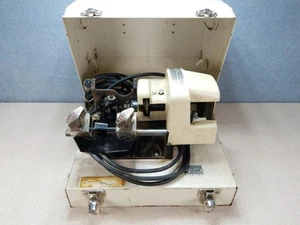 Taglierina Chiave Manuale Portatile Doppia Tensione Vintage Ilco #023 Testata Funzionante - Foto 1 di 7