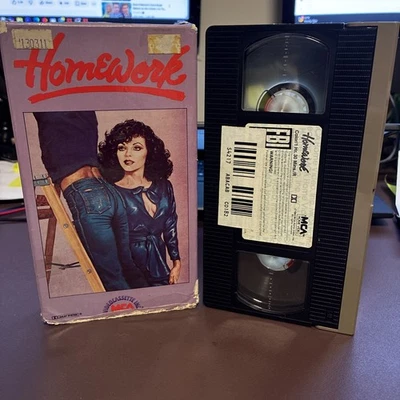 HOMEWORK VHS 1982 MCA JOAN COLLINS BETTY THOMAS TEEN SEX COMEDY C2 - Image 1 of 4