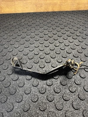 Pedal de freno 02 Kawasaki Prairie 650  Foto 1 de 4