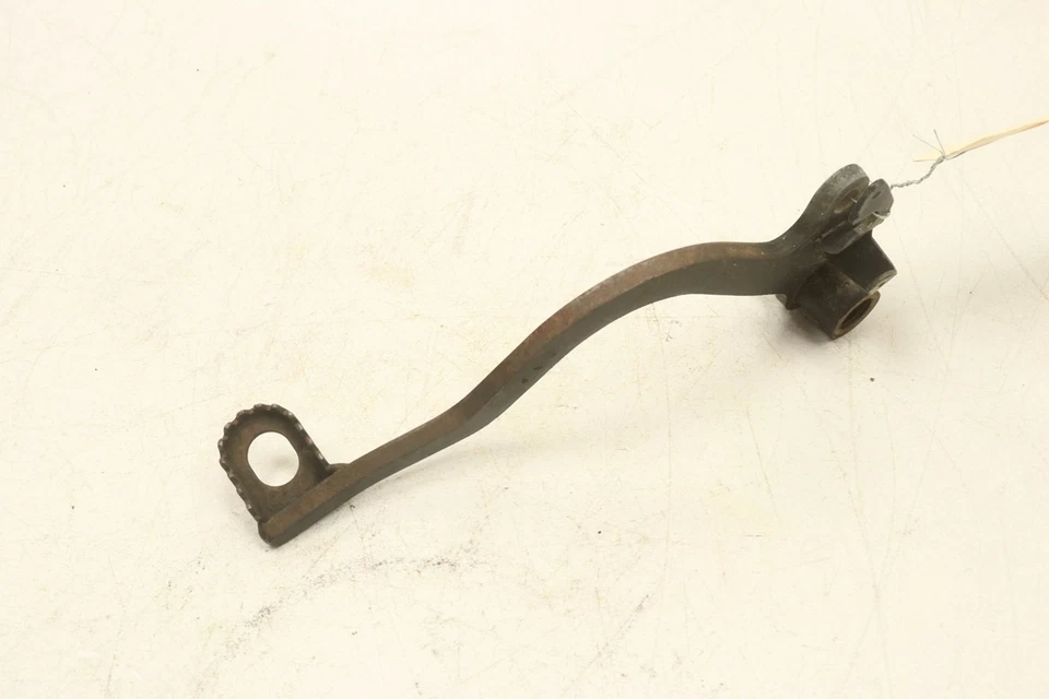 Pedal de freio traseiro Honda Recon 250 TE 07 46500-HM8-B00 51960 - Imagem 1 de 3