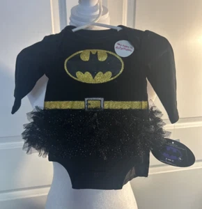 Batgirl Black Long Sleeve Bodysuit with Detachable Cape Size 0-3MO, NWT - Picture 1 of 6