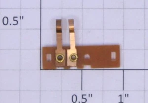 American Flyer XA9612 S Scale Reverse Unit Offset Top Finger (1) - Picture 1 of 2