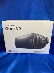 Samsung Gear VR Model SM-R323 Oculus Virtual Reality Headset NEW - Picture 1 of 5