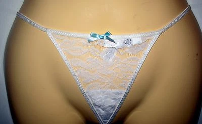 GILLIGAN & O'MALLEY - NUEVO - X PEQUEÑO - ENCAJE BLANCO - TANGA DE CUERDA ELÁSTICA PANTY  Foto 1 de 2