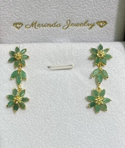 14k Solid Yellow Gold Flower Dangle Stud Earrings, Natural Emerald. 3.85 Grams - Picture 1 of 6