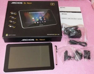 Archos 90 Neon 8GB, Wifi, 22,9 cm (9 Zoll)Tablet PC - Bild 1 von 9