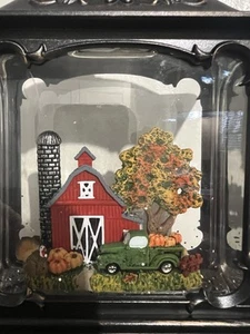 9” Farm Scene Lantern Lighted Swirling Glitter - Picture 1 of 8