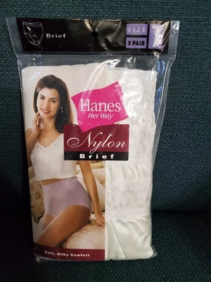 De colección 1999 Hanes Her Way Nylon Blanco Calzoncillos Sedosos Panty Ropa Interior 3 Pares Talla 7 Foto 1 de 4