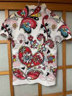 Issey Miyake Women Top Floral Pattern Short Sleeve Limited Edition VHTF Popular - Image 1 of 4