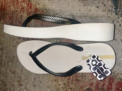 * Новый * Ipanema черный и кремовый шлепанцы размер 10 - Изображение 1 из 4