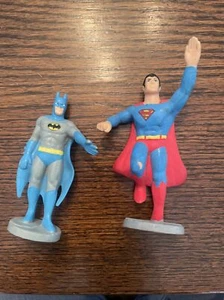 VINTAGE 1988 DC PRESENTA fumetti BATMAN & SUPERMAN FIGURE cake topper - Foto 1 di 3