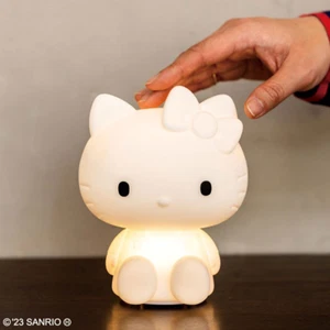 LIBRO Luz LED para habitación Hello Kitty Sanrio Japón Envío Gratuito - Imagen 1 de 6