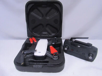 Combo Cuadricóptero y Controlador DJI Spark (CP.PT.00000104.01) Foto 1 de 4