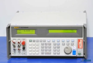 Fluke 5520A Multifunktionskalibrator 1000V 20A mit akkreditierter Kalibrierung - Bild 1 von 10
