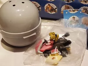 Nintendo Mario Kart Blind Ball Capsule Princess Peach - Picture 1 of 1