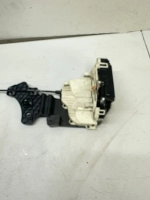 11-21 JEEP GRAND CHEROKEE PUERTA TRASERA IZQUIERDA PESTILLO CERRADURA ACTUADOR OEM 04589922AC T27 Foto 1 de 4