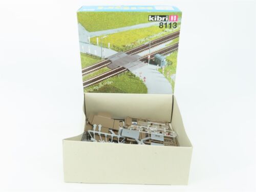 HO Scale Kibri #8113 Unguarded Level Crossing Kit w/Decals