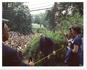 Lady Bird Johnson & Lyudmilla Gvishiana Kosygin's Daughter Silver Halide Photo - Picture 1 of 1