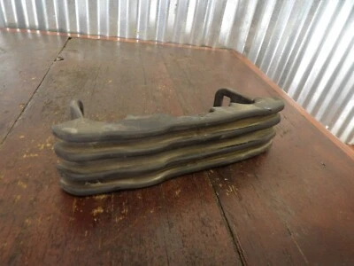 11-23 Kawasaki Vulcan Vaquero VN 1700 GAS FUEL TANK RUBBER FRAME DAMPER 92161-05 - Imagem 1 de 2