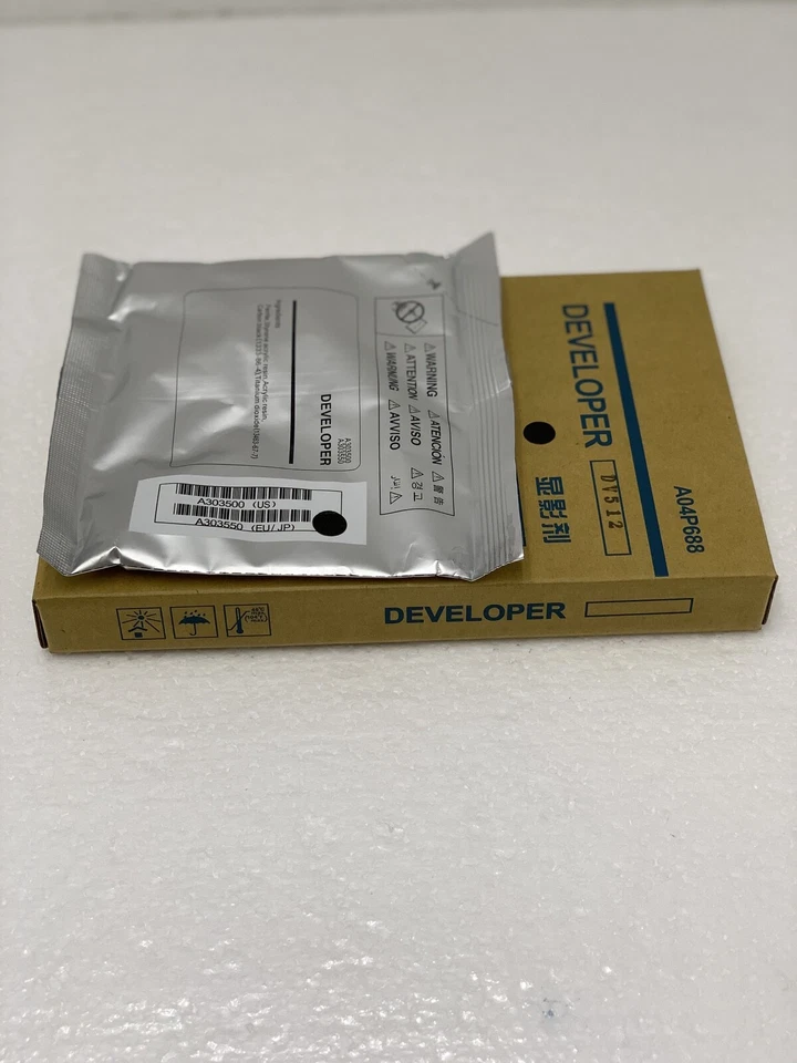 Konica Minolta Developer DV512 (Black non-OEM)