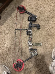 Barnett Vortex Hunter Compound - Picture 1 of 5