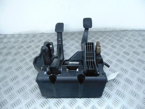 Caja Pedal Relé/Jumper Citroen Enchufe 2 Pin 1341020080 Mk2 2.2 Diesel 2006-2024Z - Imagen 1 de 8