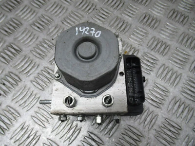 Renault Kadjar S 2016 navegación 1.5DCI MK1 5 puertas escotilla bomba ABS (K9K646) REF19270 Foto 1 de 4