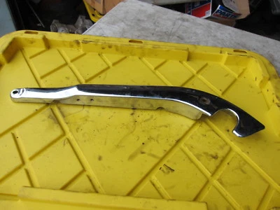 Suzuki Marauder 800 VZ800 2003 OEM guardabarros trasero pasajero agarre riel Foto 1 de 4