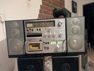 TELEFUNKEN HiFi STUDIO 1M / TRAGBARE HiFi-Anlage Tuner Amplifier Cassett - Bild 1 von 6