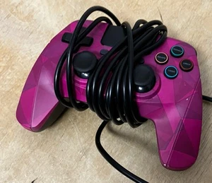 Snakebyte Game: Pad 4 S - Wireless Controller for PlayStation 4 Pink Black - Picture 1 of 6