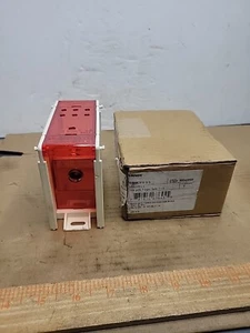 Burndy Power Distribution Box BDBMCS1F1FS One Pole Finger Safe 1-6 - Picture 1 of 3