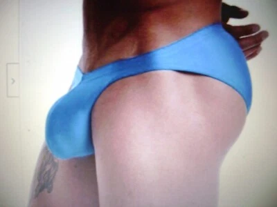 A NEW N2N Z15  MAVERICK WITH 3 SNAP C STRAP, & N2N LOGO IN MED., NEW W/TAGS - Image 1 of 4